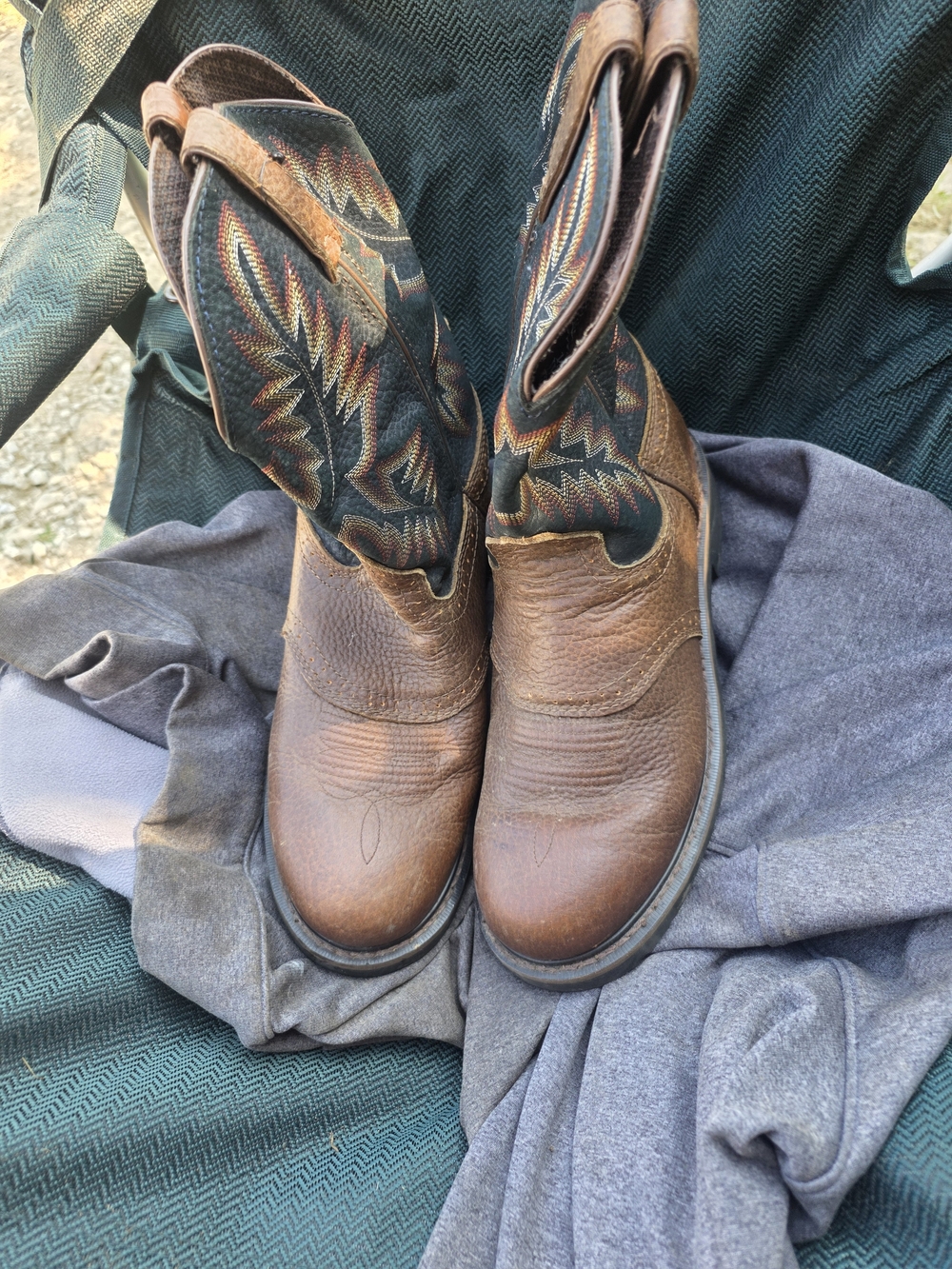 Ariat Brown Leather Cowboy Boots with Black Embroidered Shaft